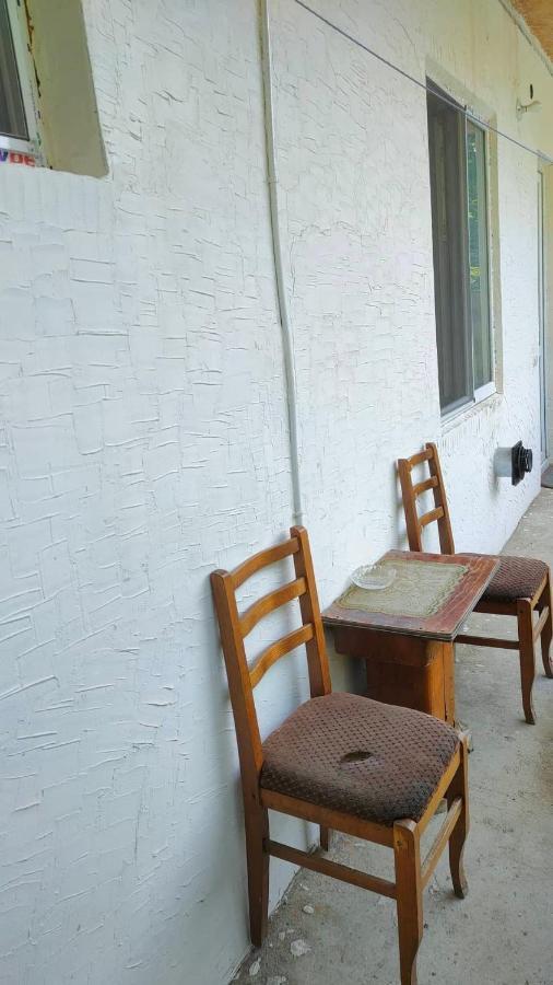 Guest House Gogias Cixe Bordzjomi Buitenkant foto